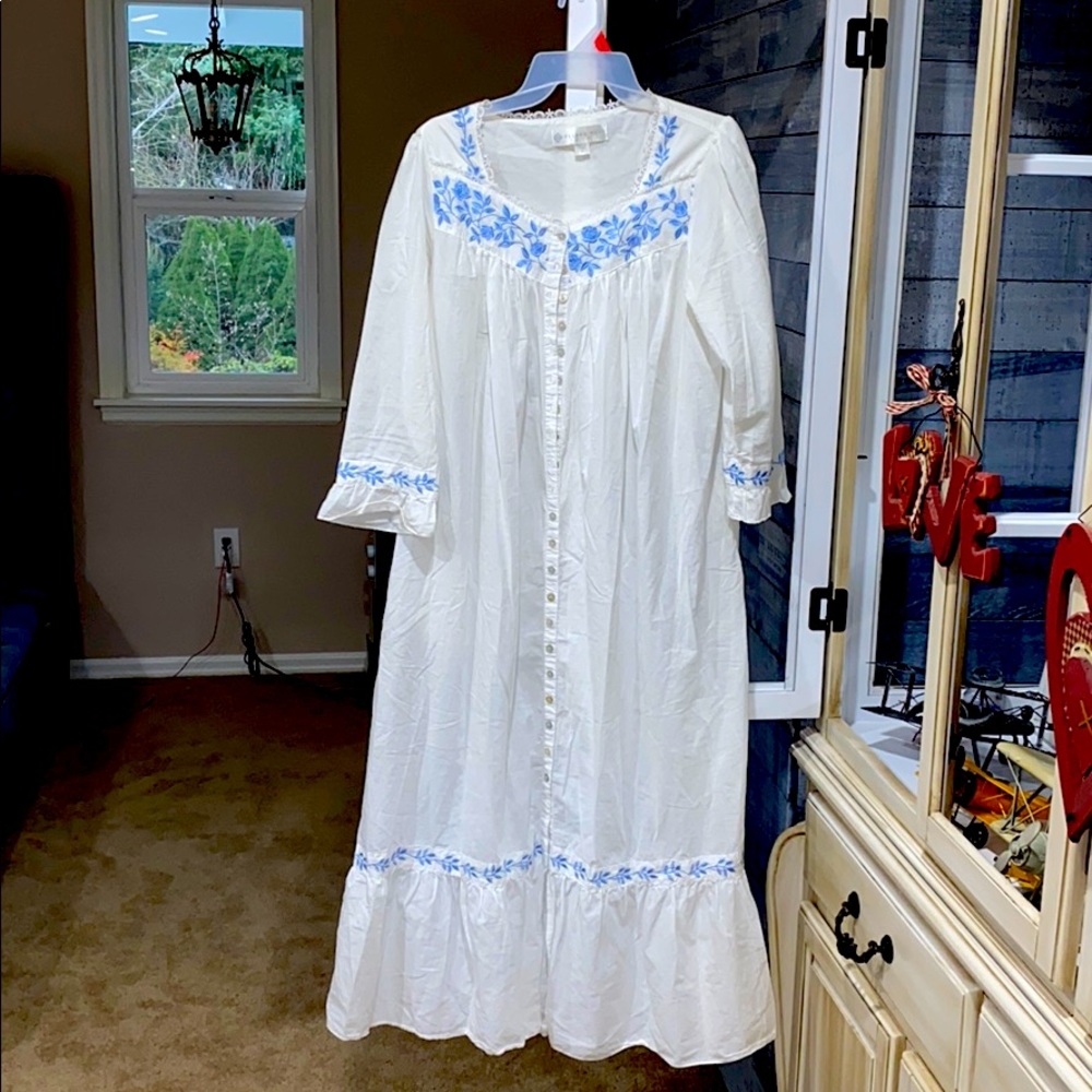 Nightgown